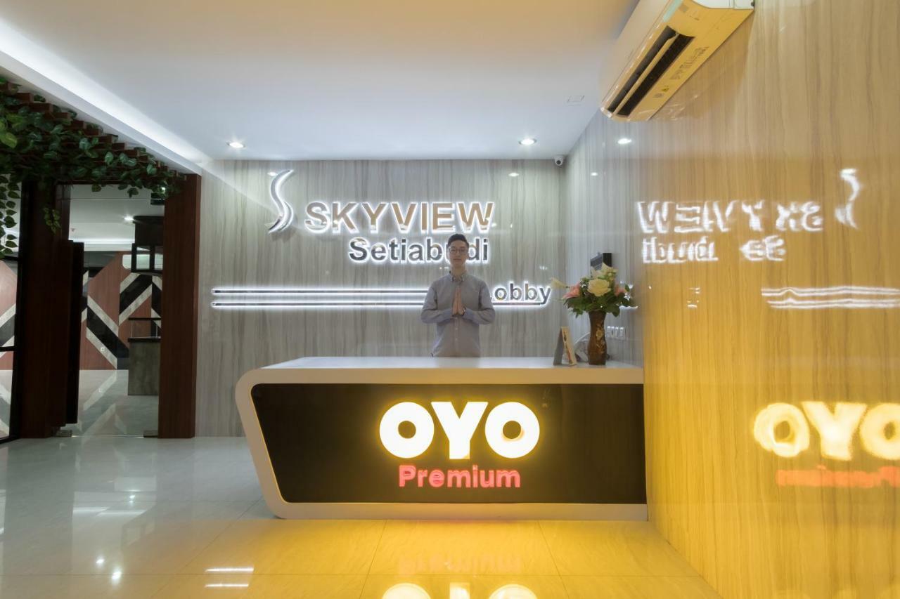 Oyo 429 Skyview Setiabudi Premium Medan Exterior photo
